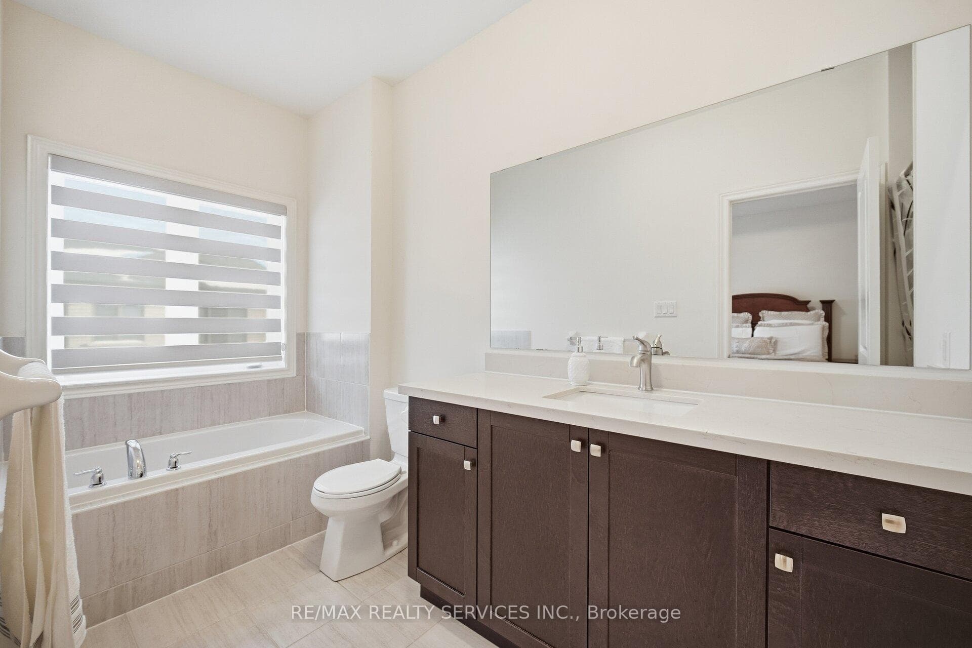127 ADVENTURA Road photo 24