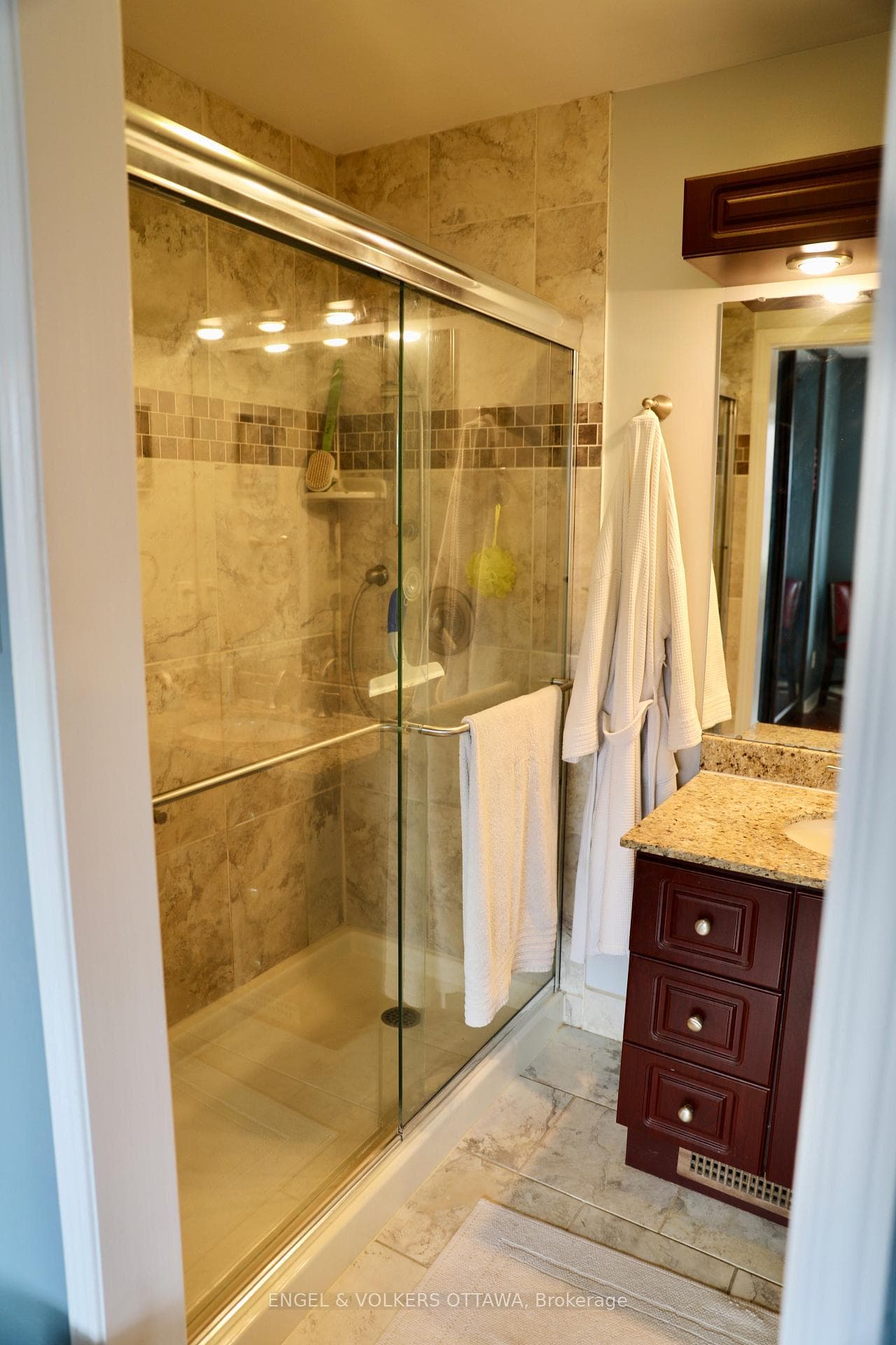 119 Percy Street photo 14