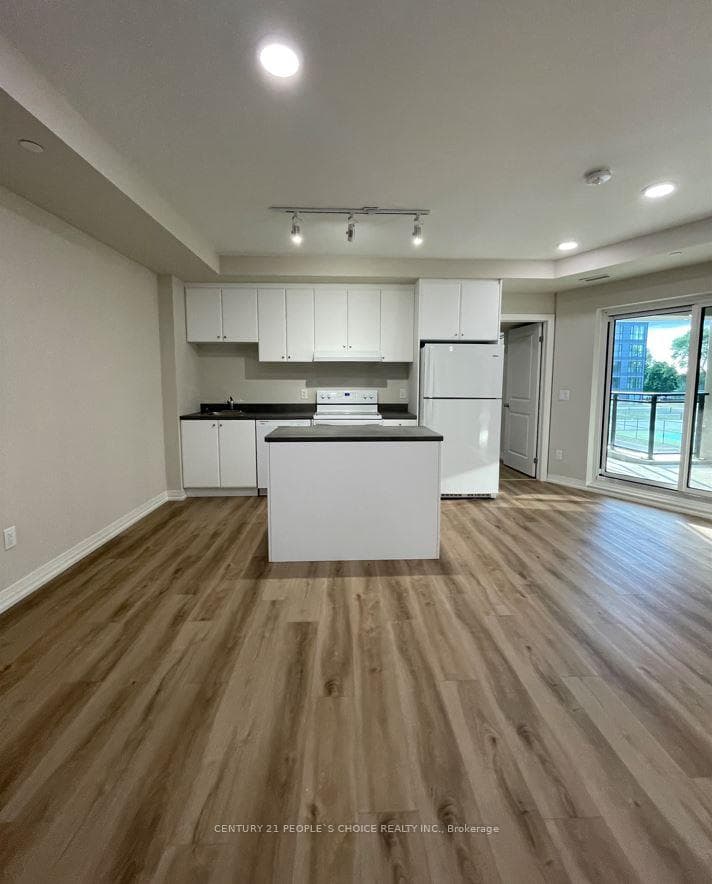 50 Herrick Avenue Unit 208 photo 13