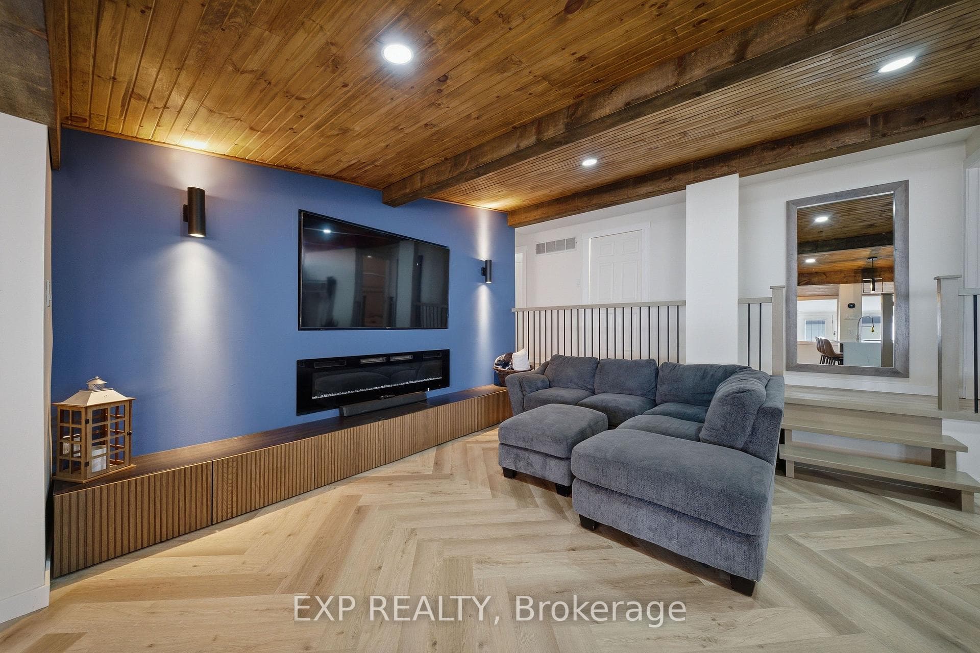 15 Neely Street photo 8