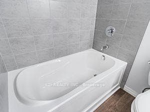 35 Kingsbury Square Unit 222 photo 30