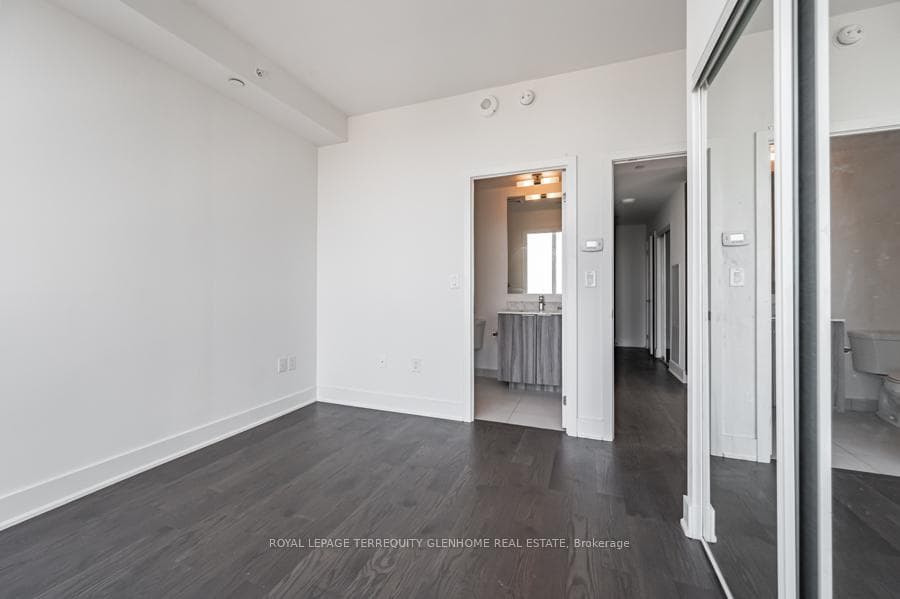 955 Bay Street Unit 3106 photo 10