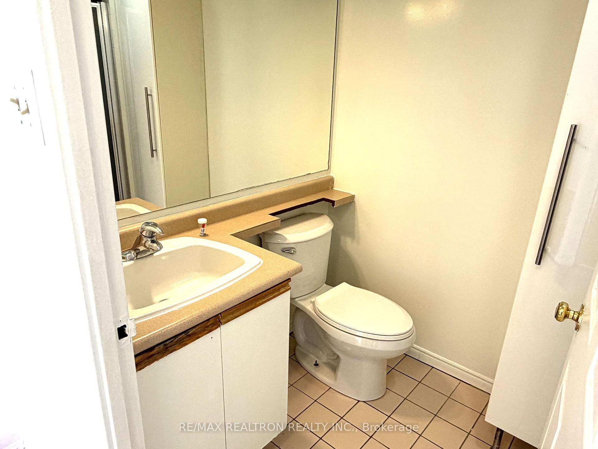 Main Bath