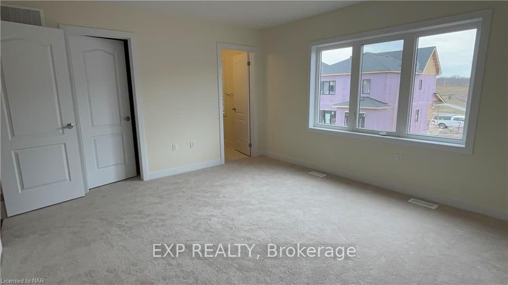 279 EASTBRIDGE Avenue photo 32