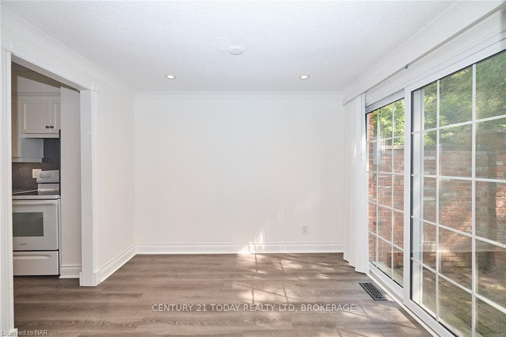 1599 PELHAM Street Unit 9 photo 10