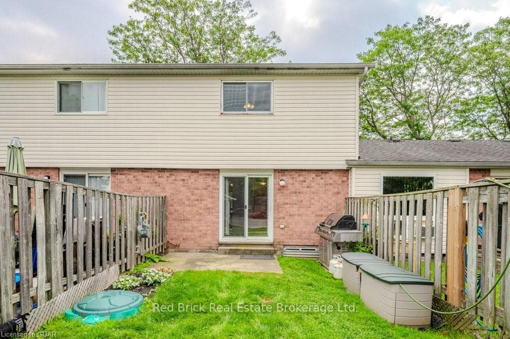 40 IMPERIAL Road Unit 65 photo 29