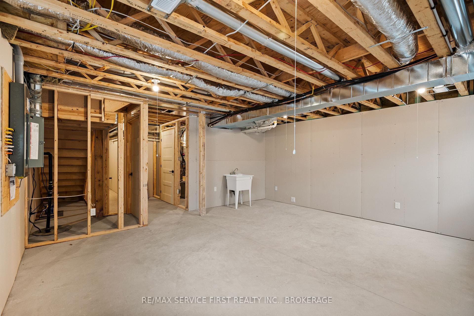 1318 Ottawa Street photo 30