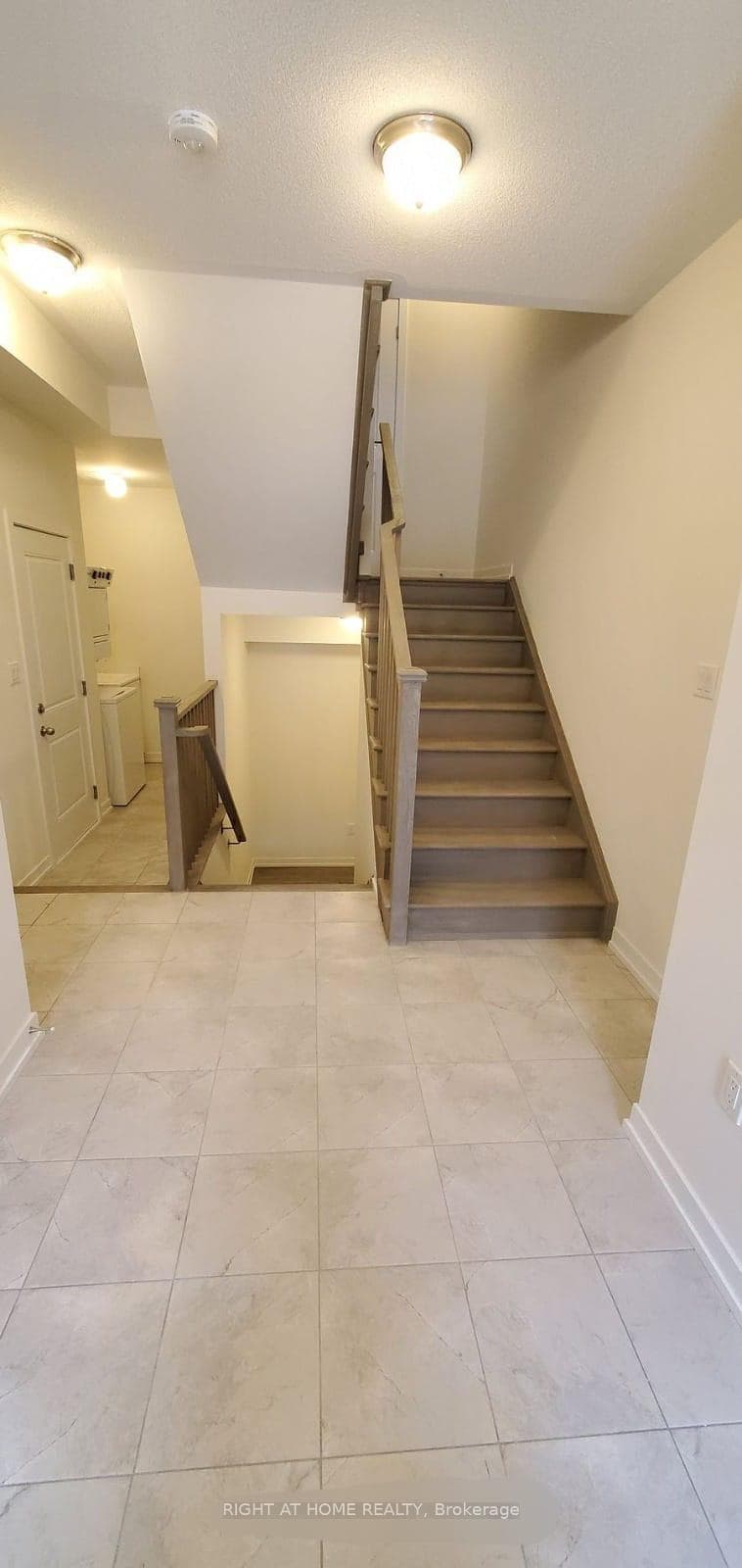 1554 Moonseed Place photo 15