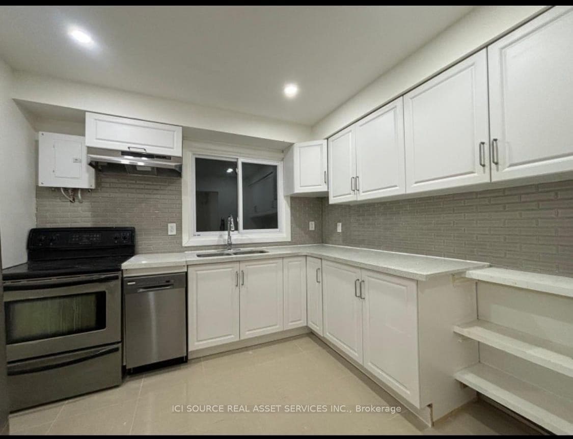 29 George Webster Road Unit 2nd Floor photo 1