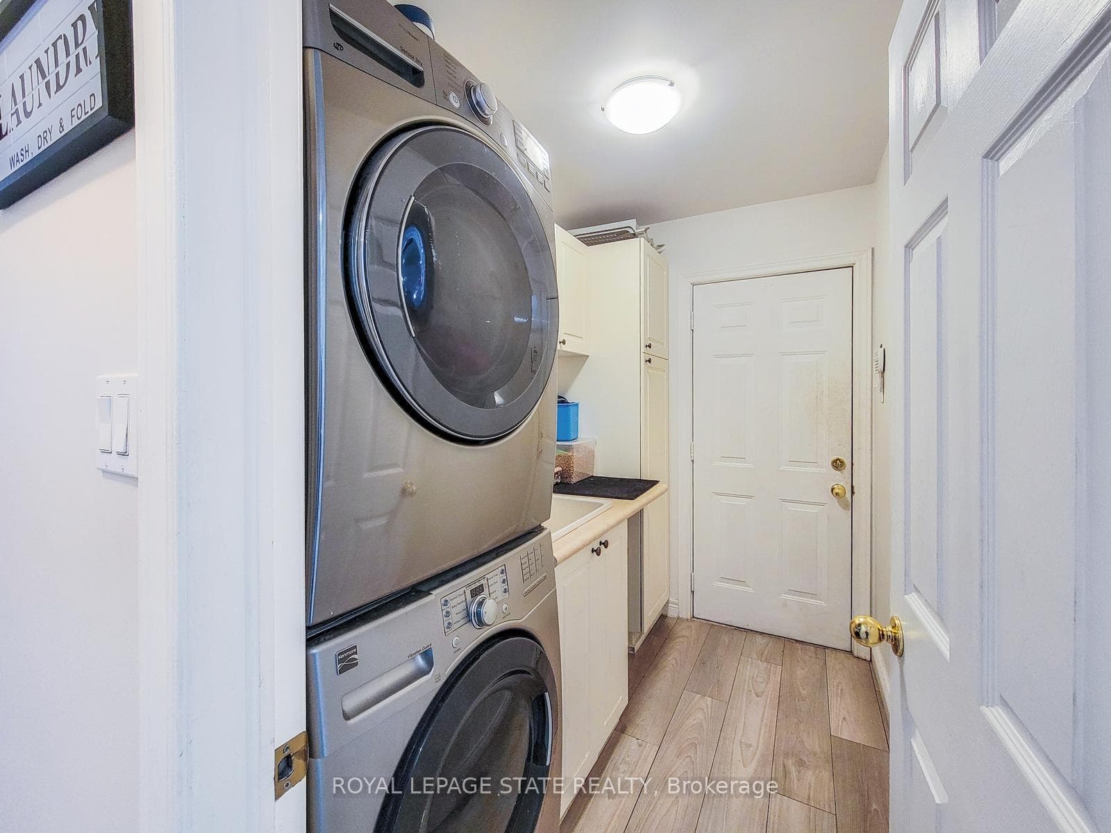86 Margaret Avenue photo 15