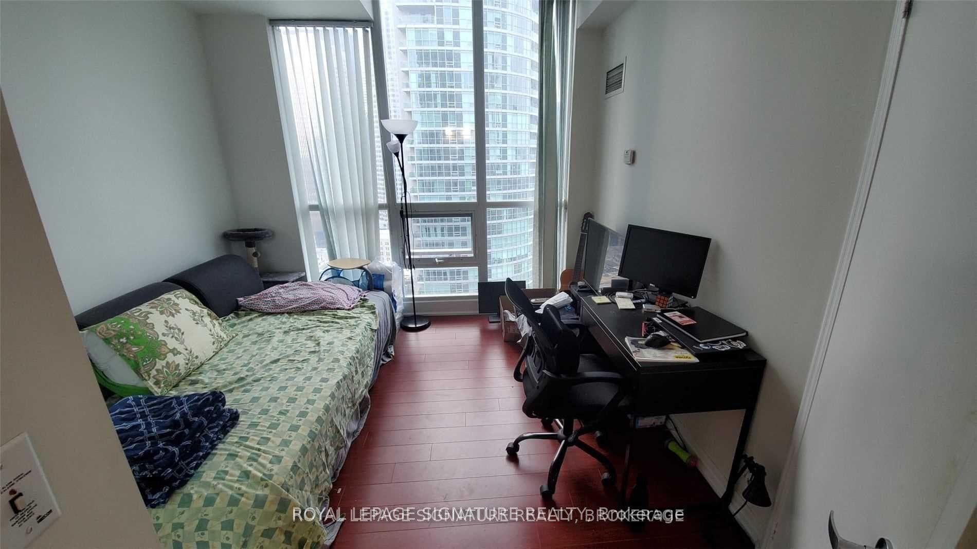 16 Yonge Street Unit 3005 photo 8