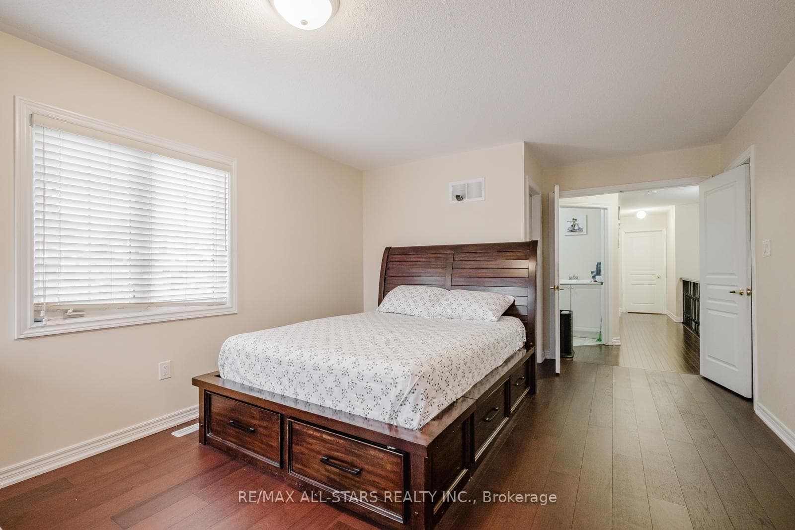 39 Haskett Drive photo 19