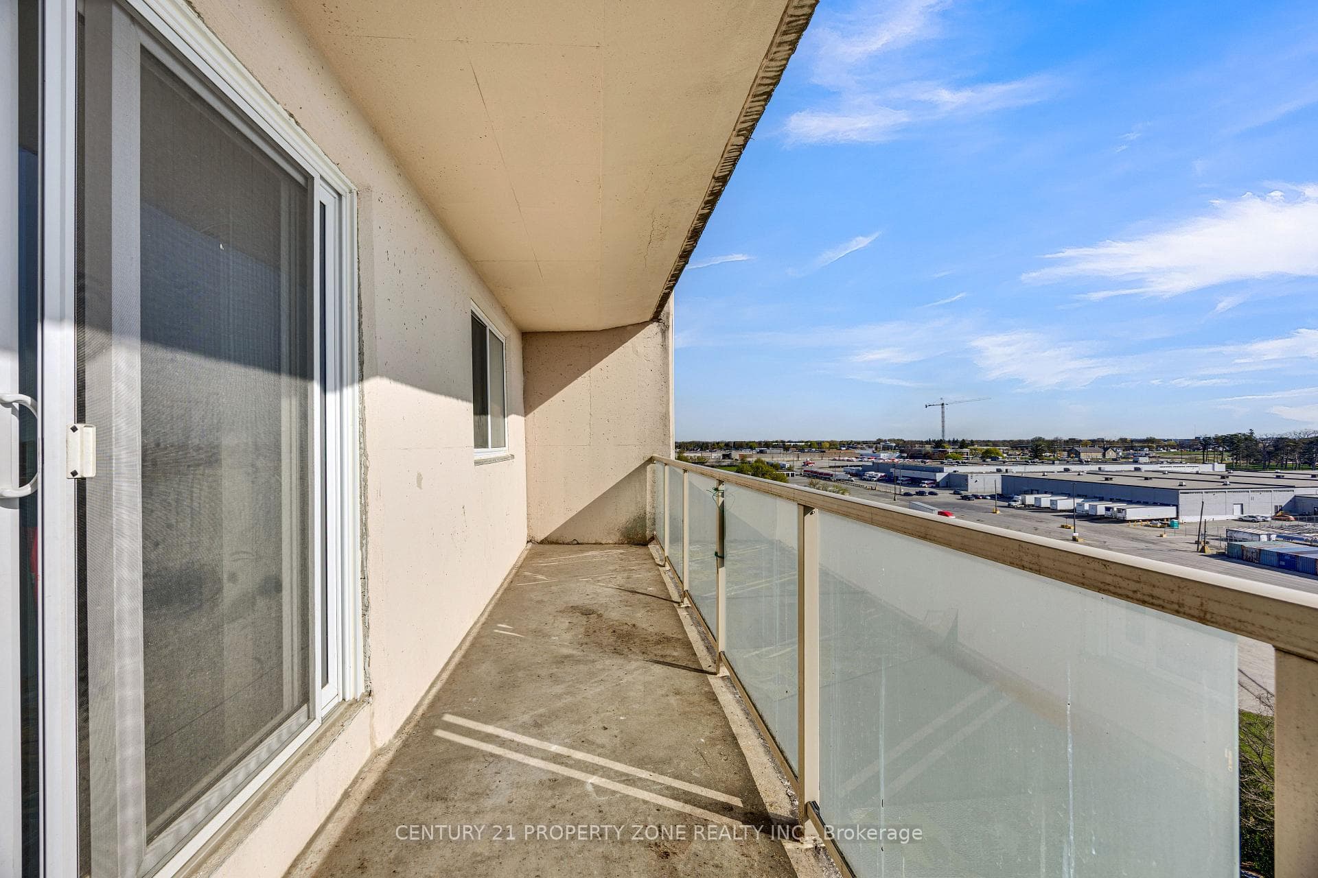 573 MORNINGTON Avenue Unit 907 photo 30