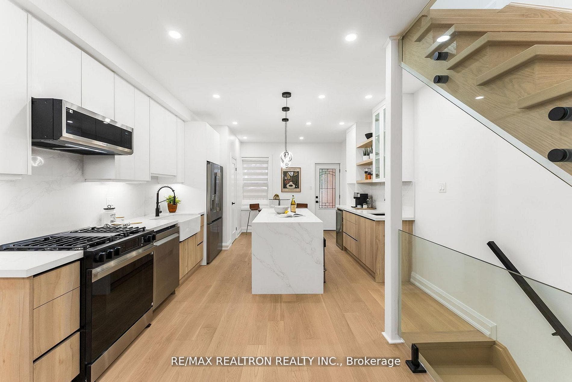 111 Glenmore Road photo 14