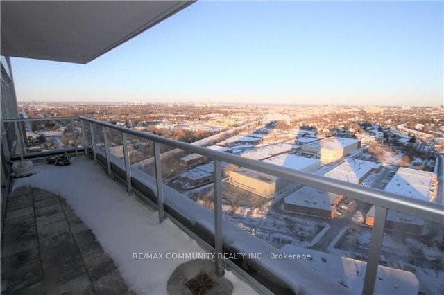 181 Village Green Square Unit 2821 photo 9