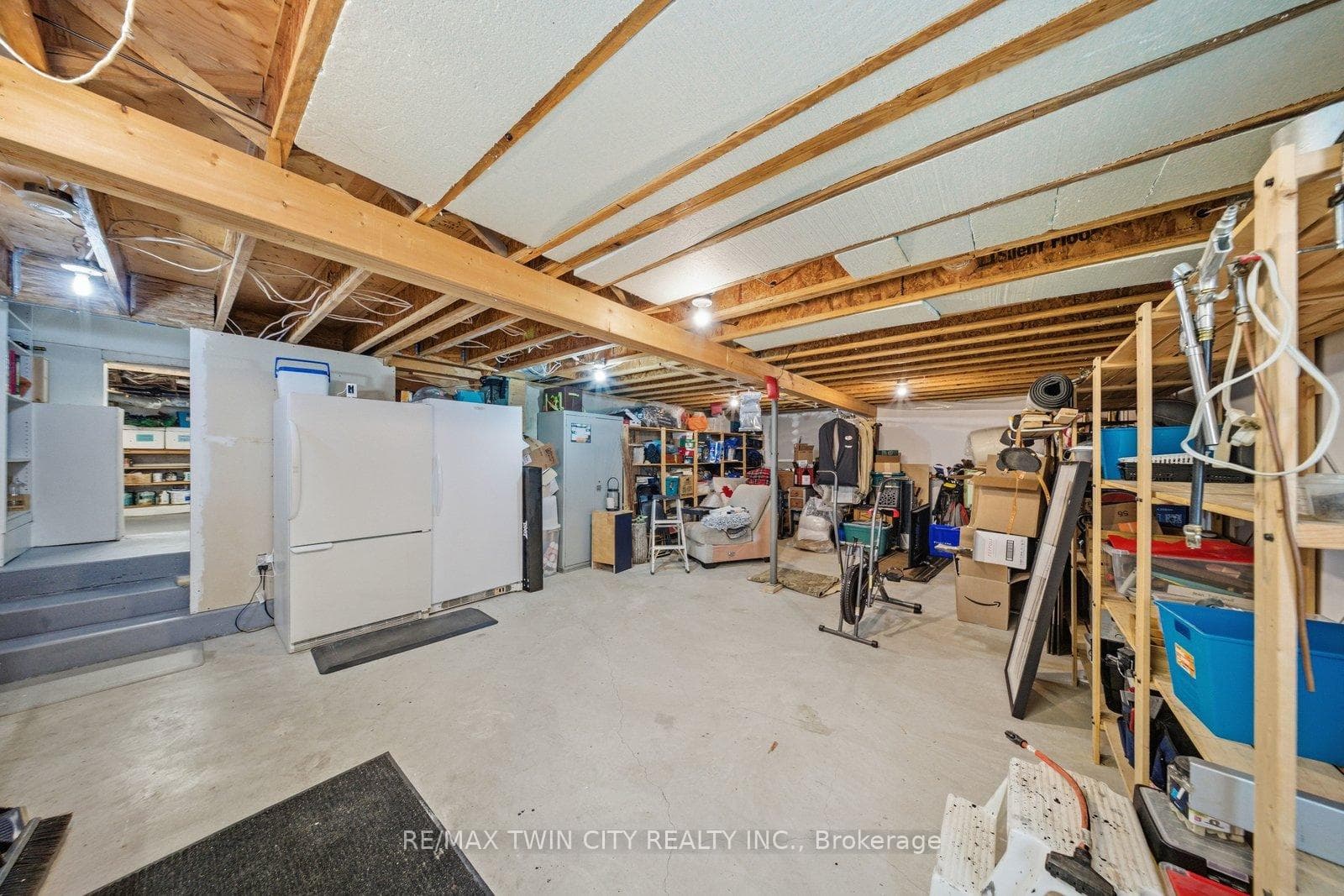 108 William Street photo 33