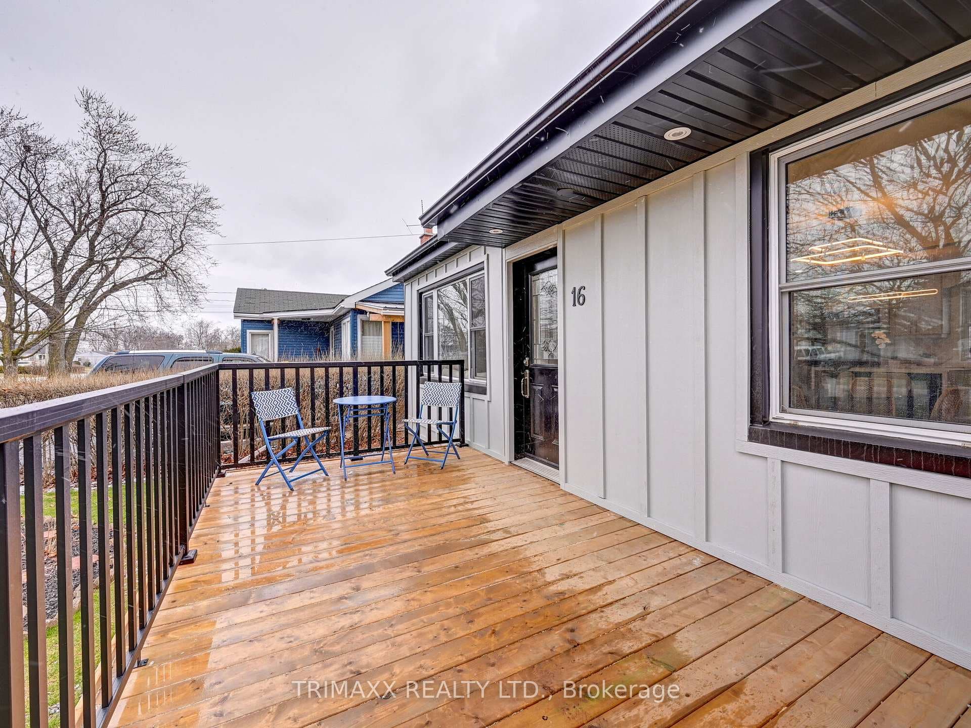 16 Lakeview Avenue photo 6