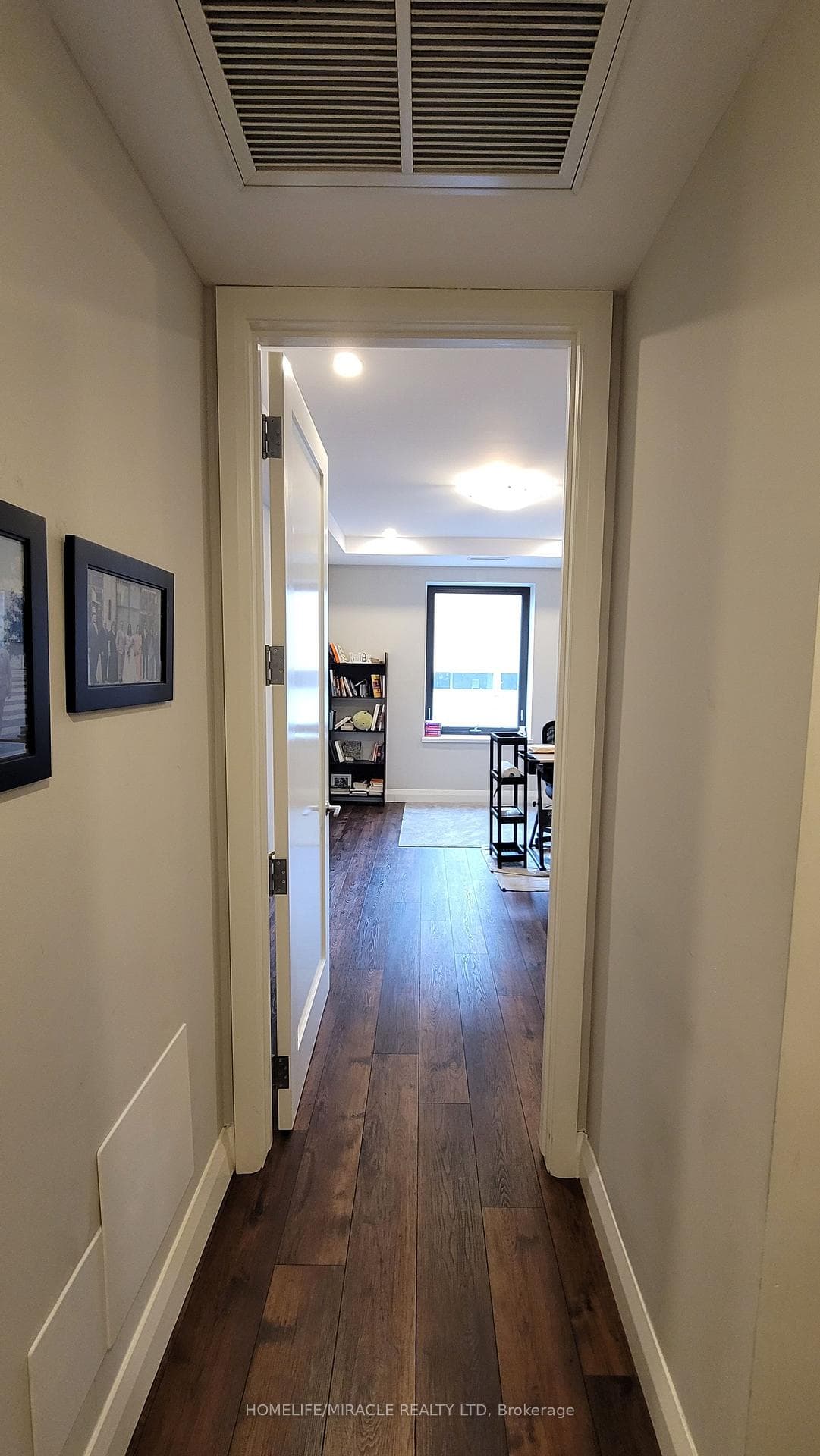 118 king Street Unit 422 photo 11