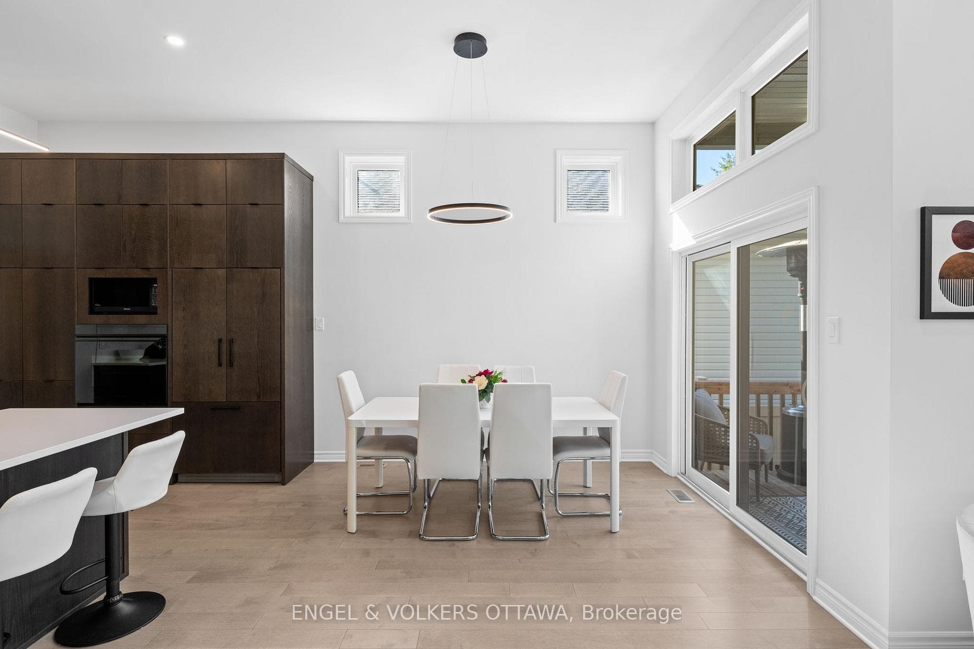 209 Blackhorse Drive photo 11