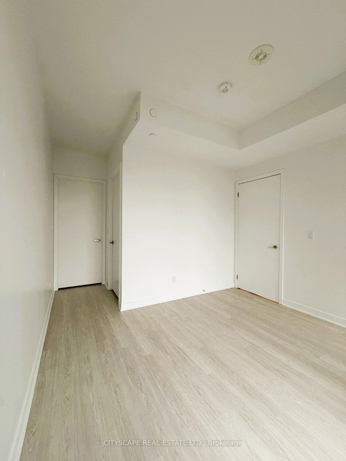 185 Alberta Avenue Unit 306 photo 35