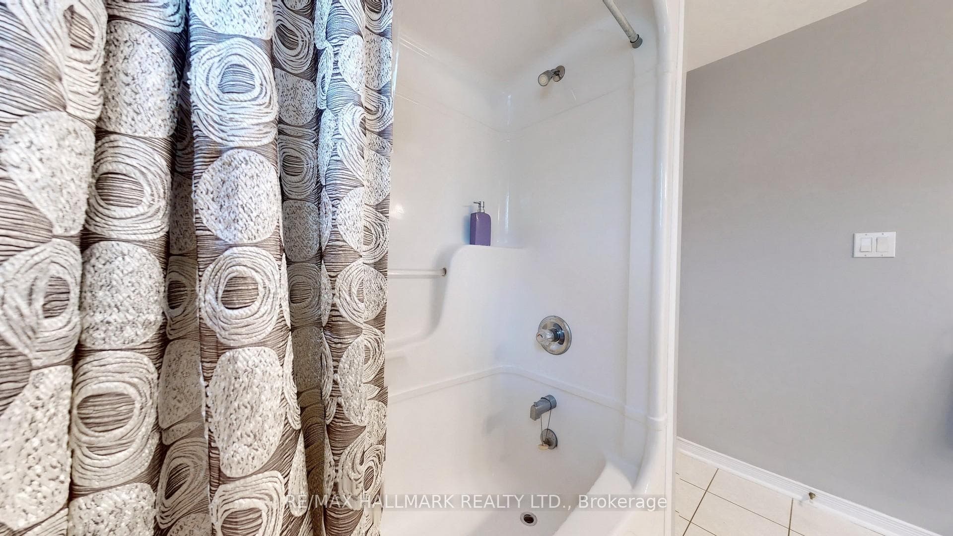 1250 Ormond Drive photo 20
