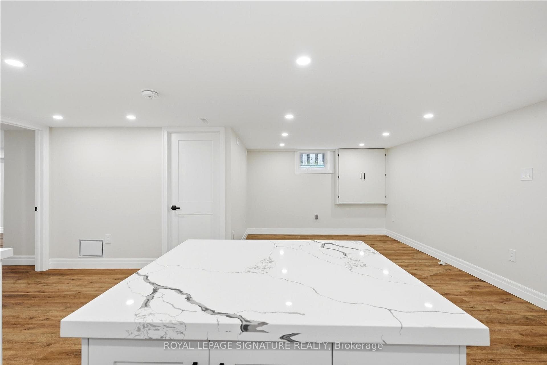 24 Treeview Drive photo 32