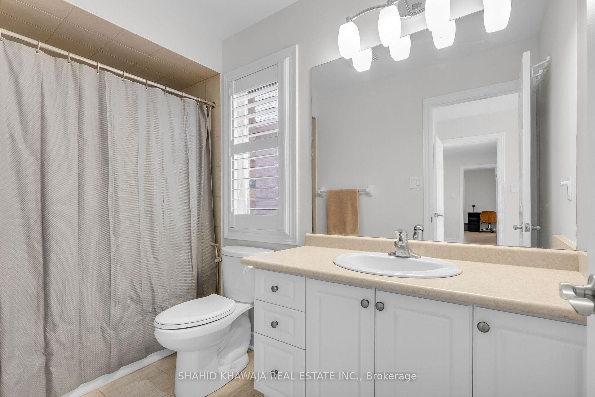 2522 Lyndhurst Drive photo 33