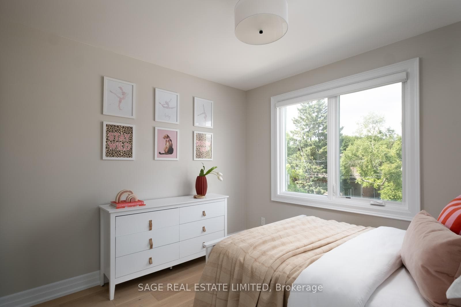 59 Kalmar Avenue photo 34