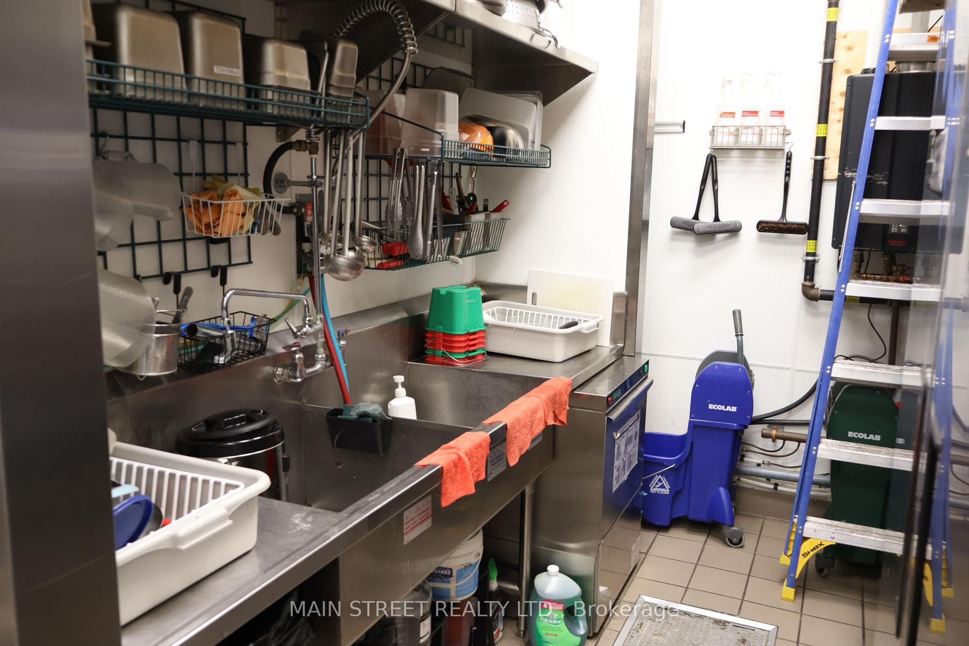 18040 Yonge Street Unit 1A photo 20