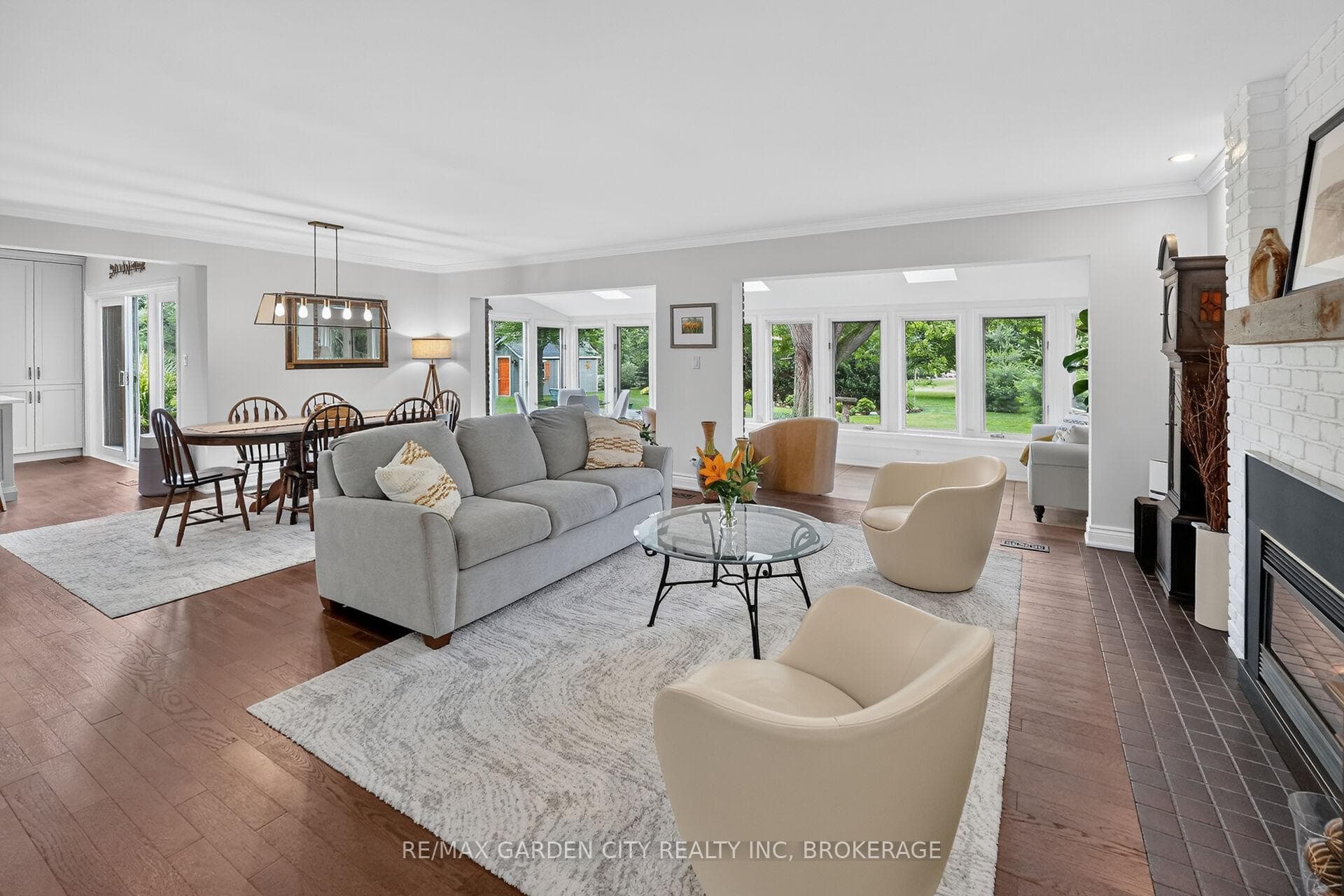 656 Memorial Drive photo 8