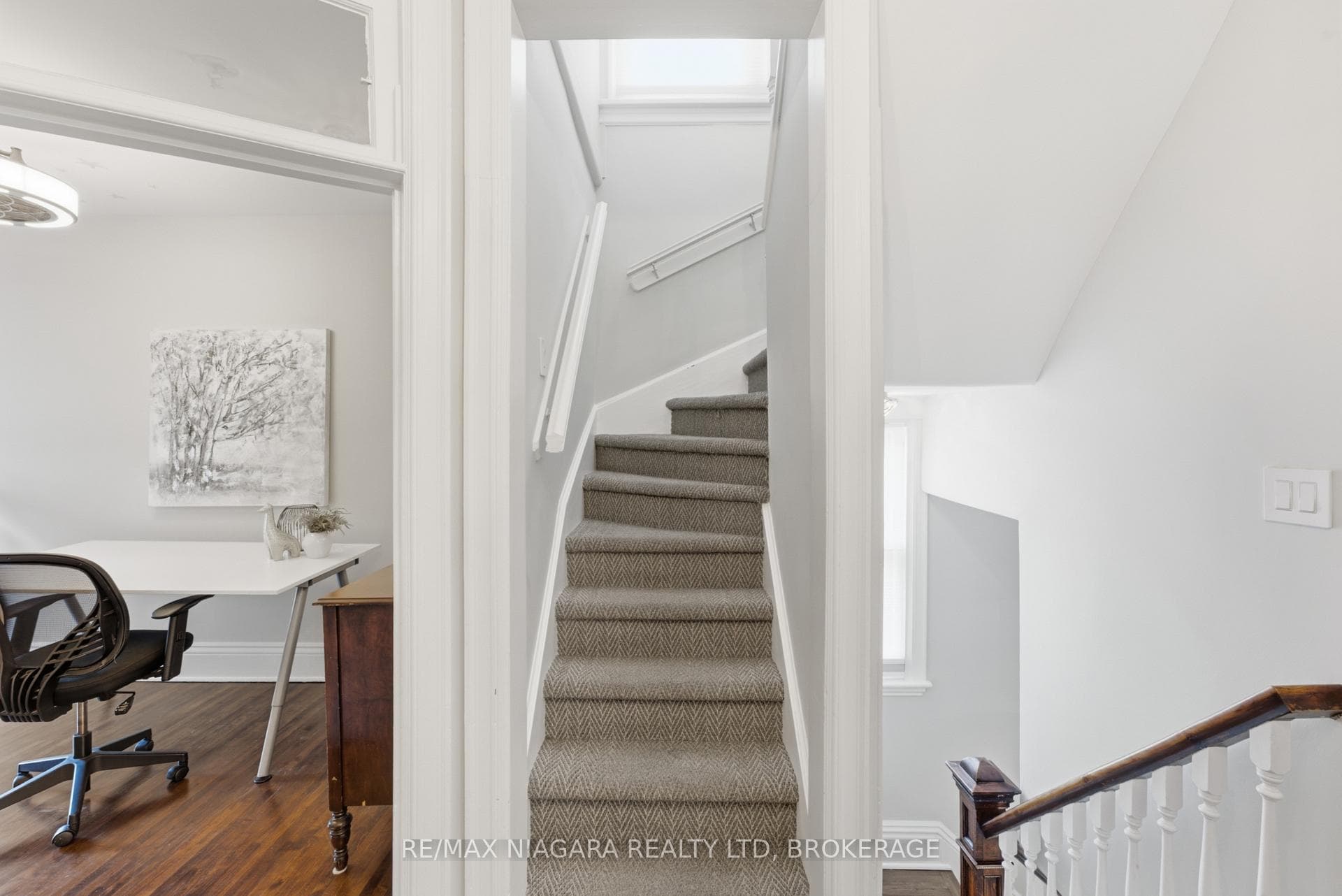 2 Cottage Avenue photo 25
