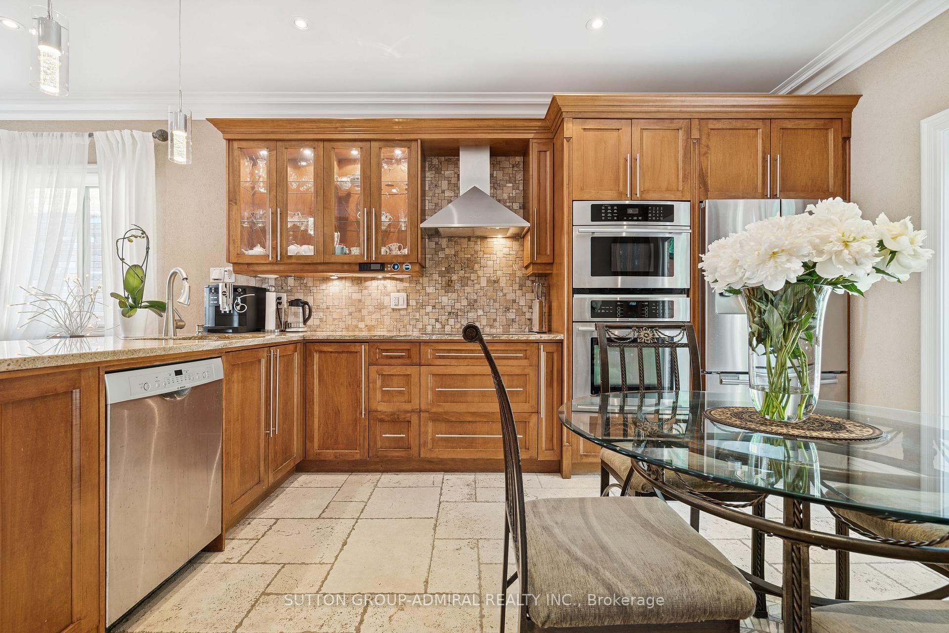 1221 Laurand Street photo 14