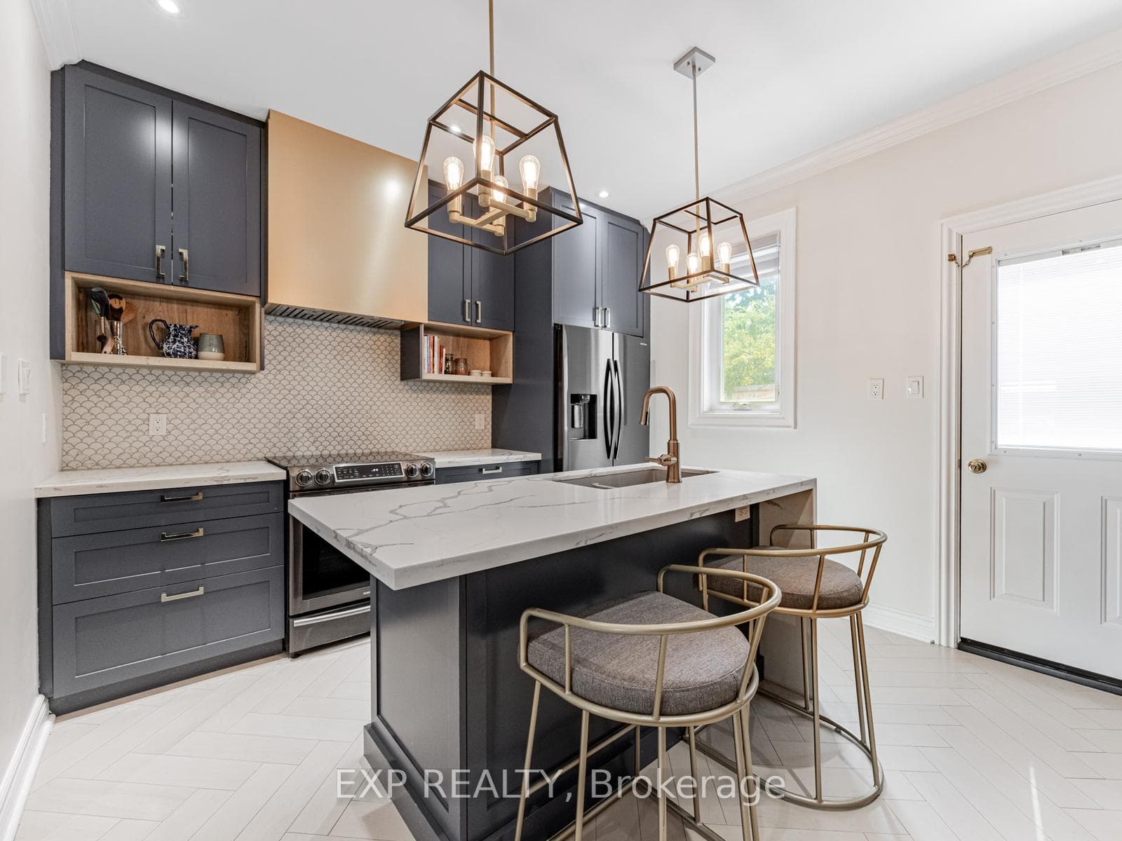 223 Gowan Avenue photo 14