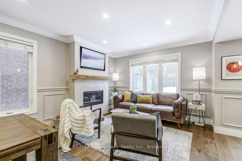 132 Thoroughbred Boulevard photo 17