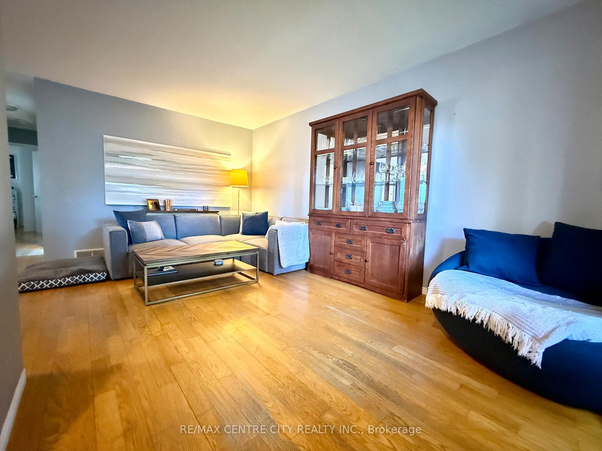 228 Pochard Lane photo 4