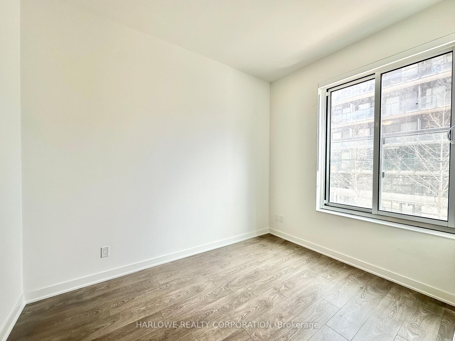 543 Richmond Street Unit 212 photo 11
