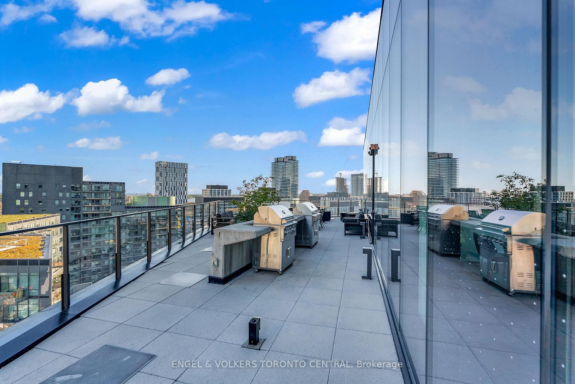 21 Lawren Harris Square Unit 310 photo 21