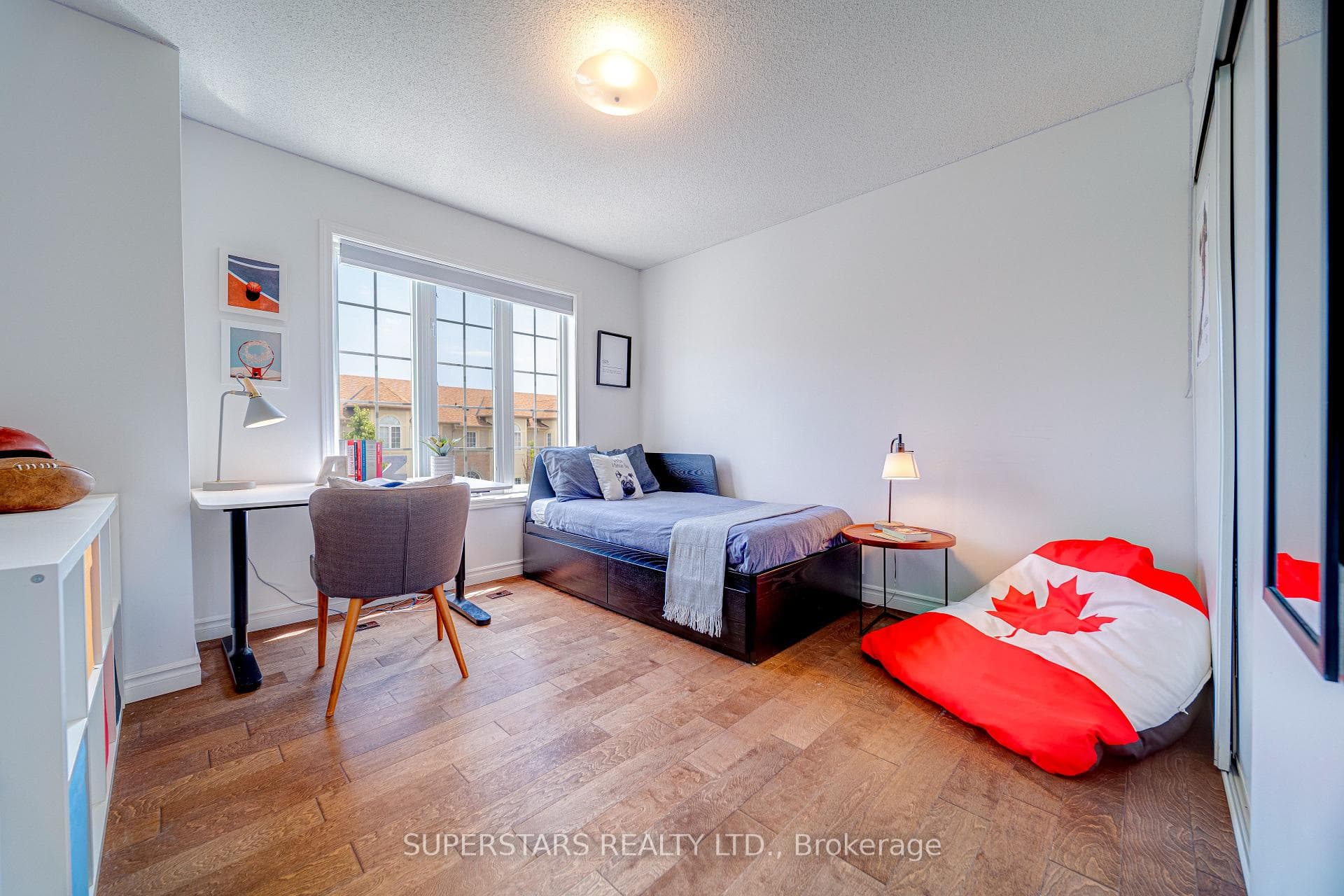 10 Cox Boulevard Unit 27 photo 40
