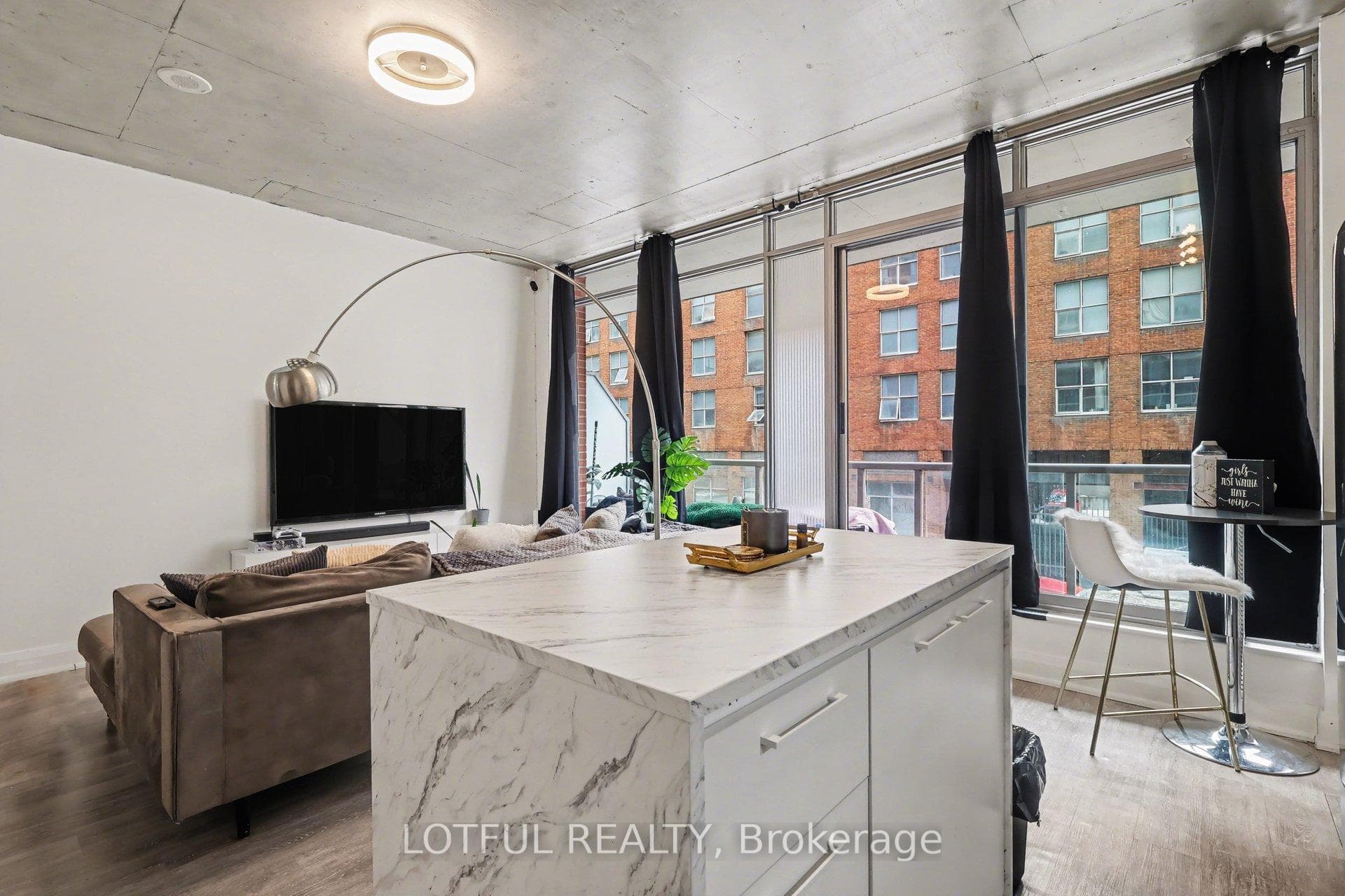 383 Cumberland Street Unit 201 photo 15