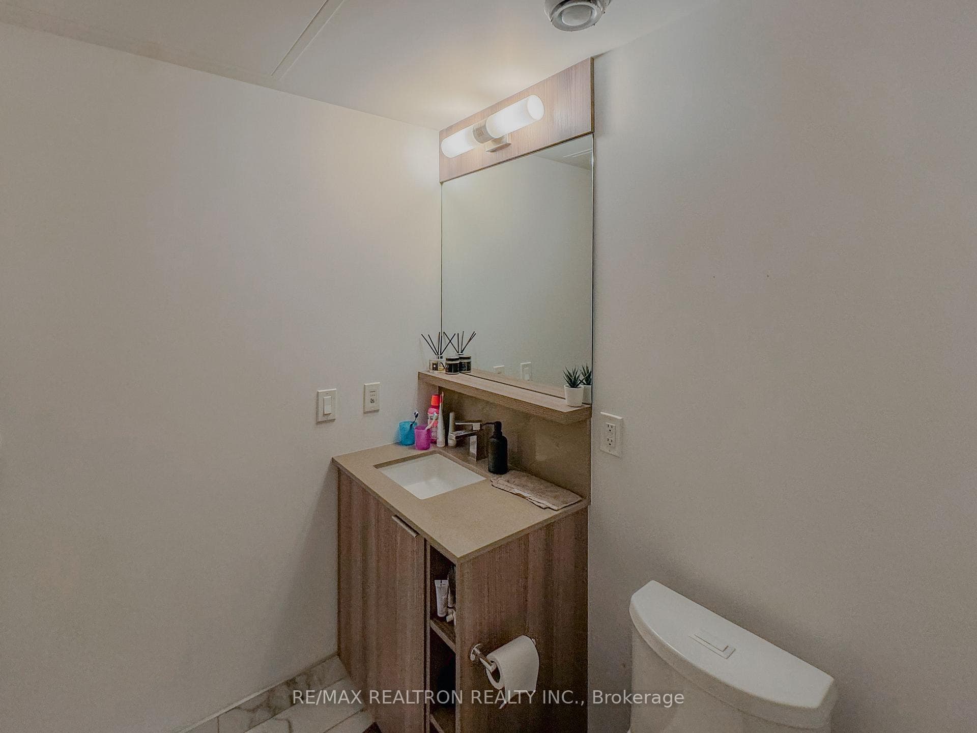 85 Wood Street Unit 4017 photo 16