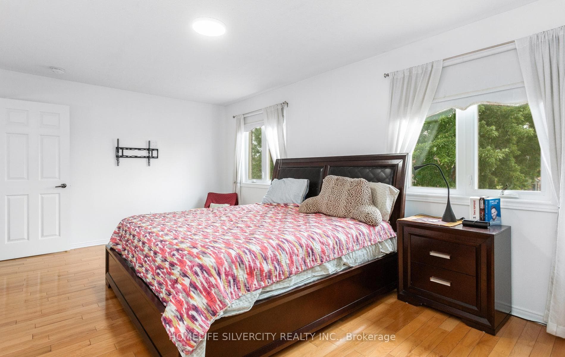 303 Hickory Circle photo 29