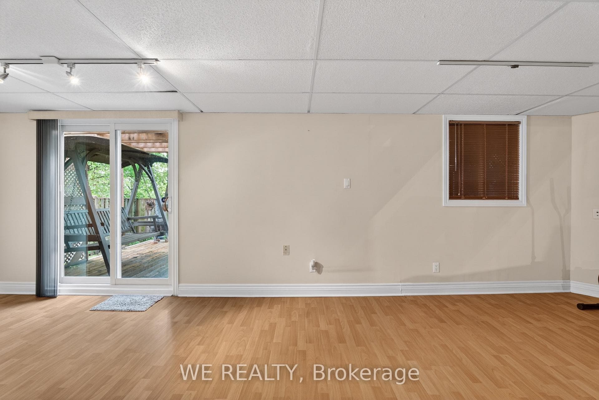 12 Patterson Crescent photo 36