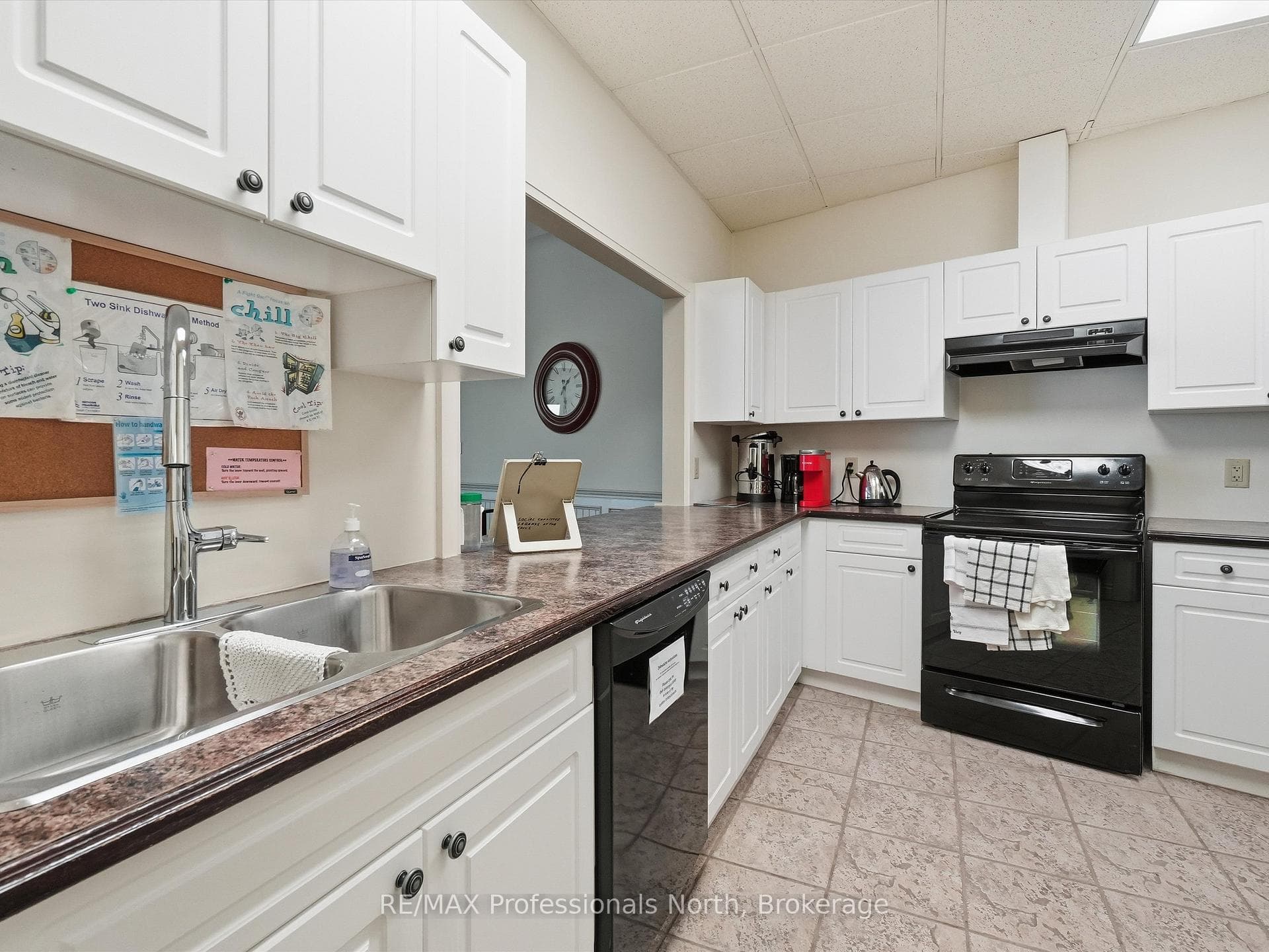 10A Kimberley Avenue Unit 206 photo 22