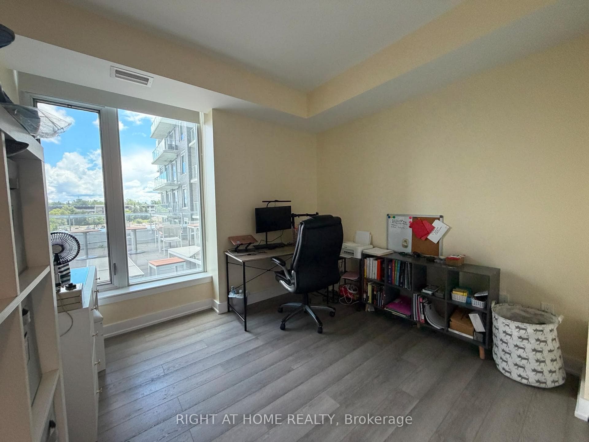 111 Champagne Avenue Unit 309 photo 18