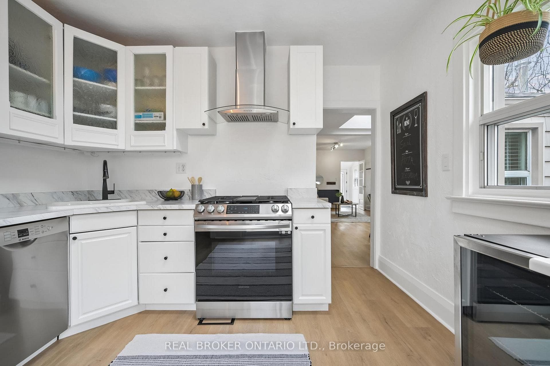 60 Haig Avenue photo 8