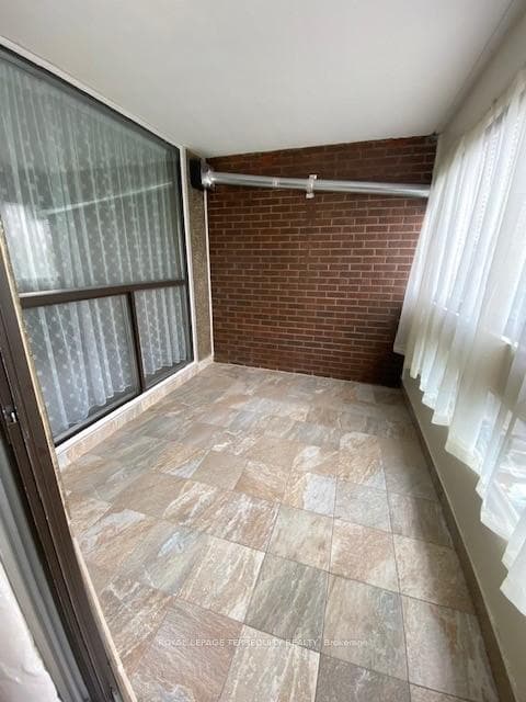 50 Elm Drive Unit 604 photo 20