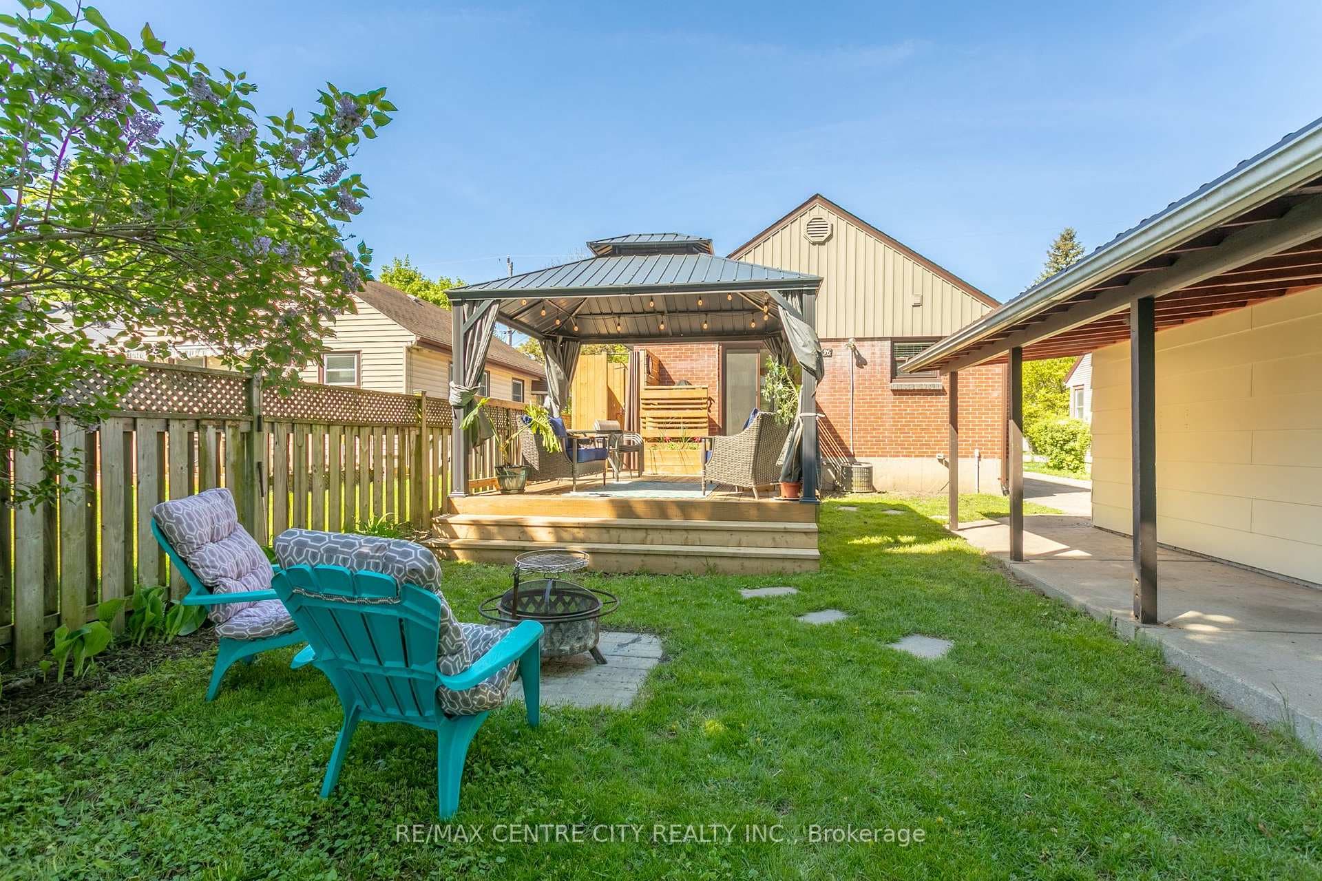 136 Linwood Street photo 36