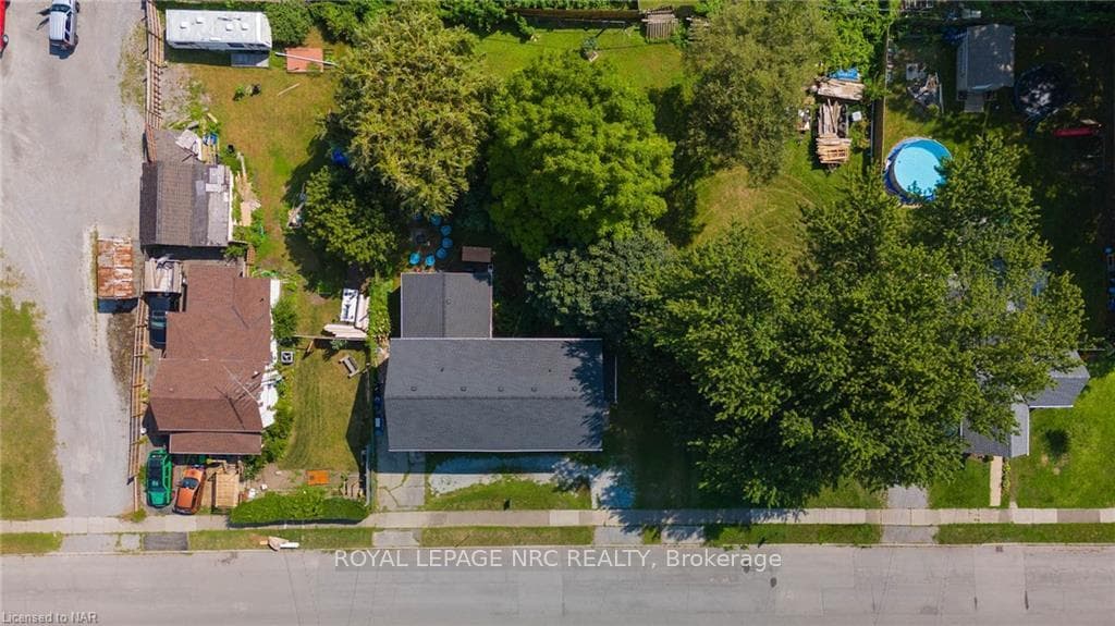 95 WELLAND Street photo 5