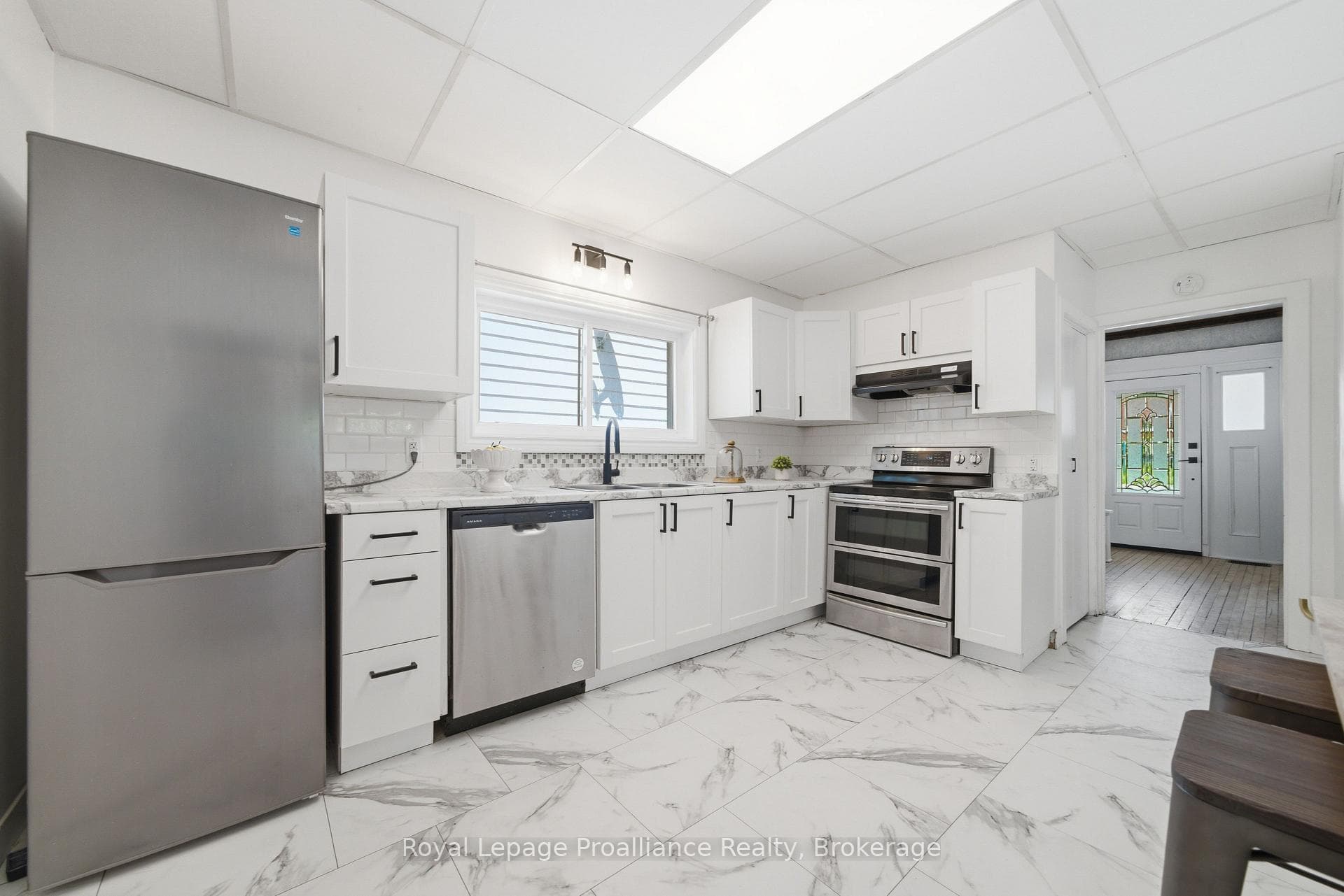82 Marmora Street photo 14