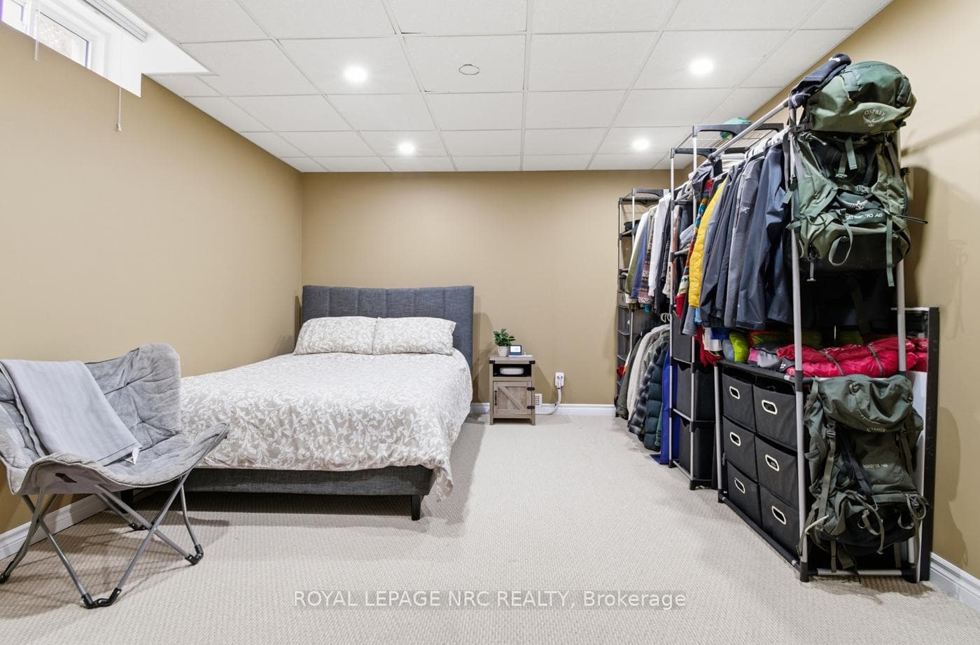 65 MCCAFFERY Crescent photo 38